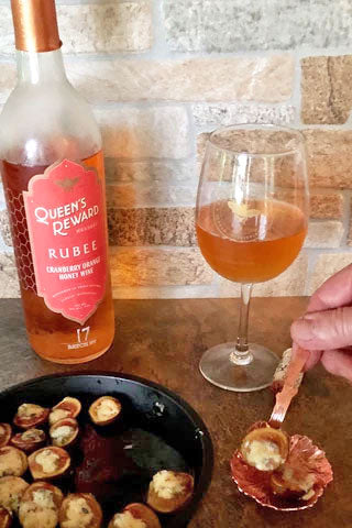 Queen’s Reward Mead and Roasted Figs!